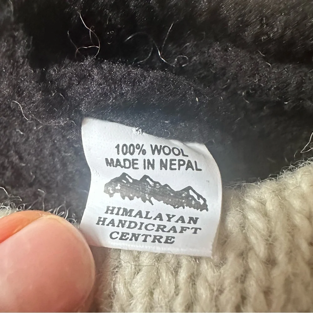 New Hand Knit Animal Hat Tiger  100% Wool Made In Nepal